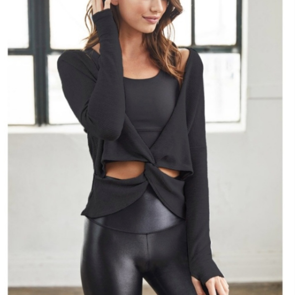 DYI Traverse Long Sleeve Ballet Top